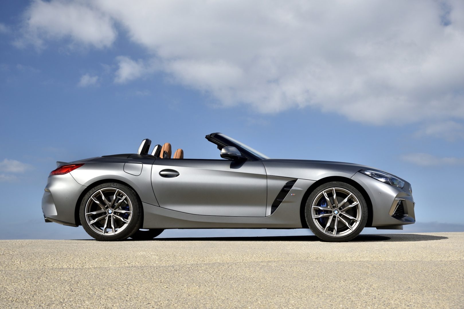 Синий bmw z4