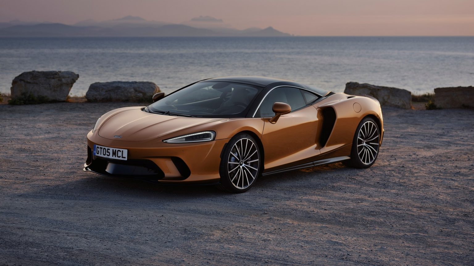 Three McLarens Priced For India | CarSaar